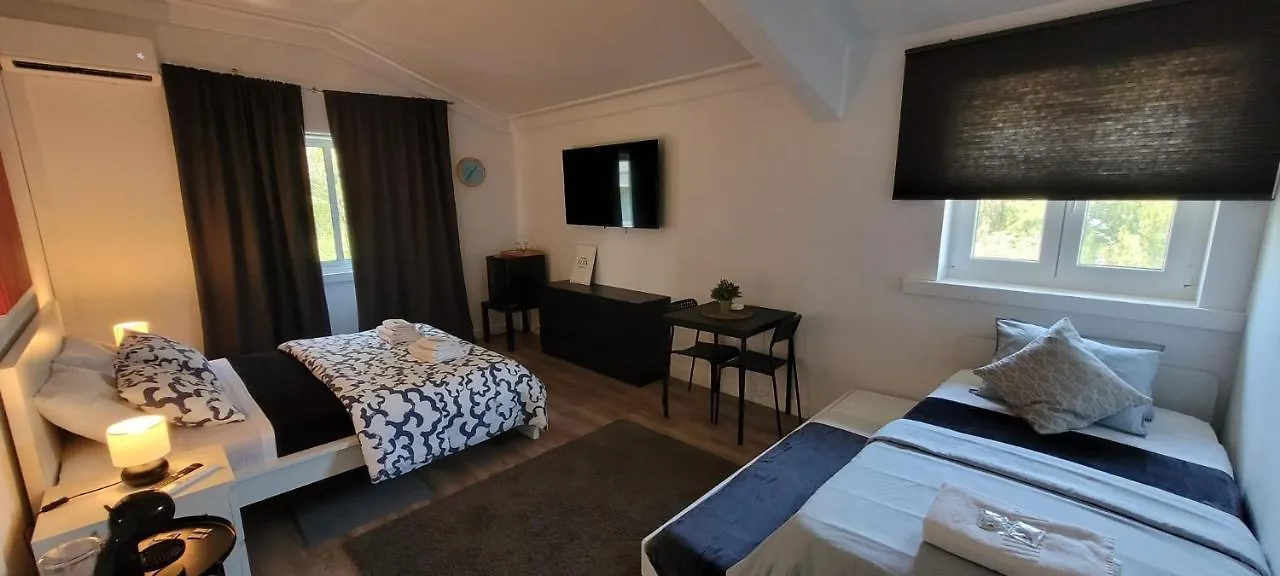 Village Cascais Guest House