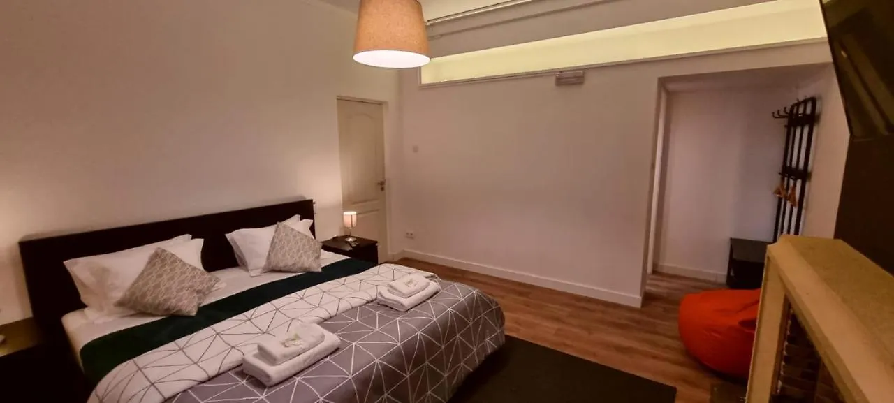 Village Cascais Guest House 2*,