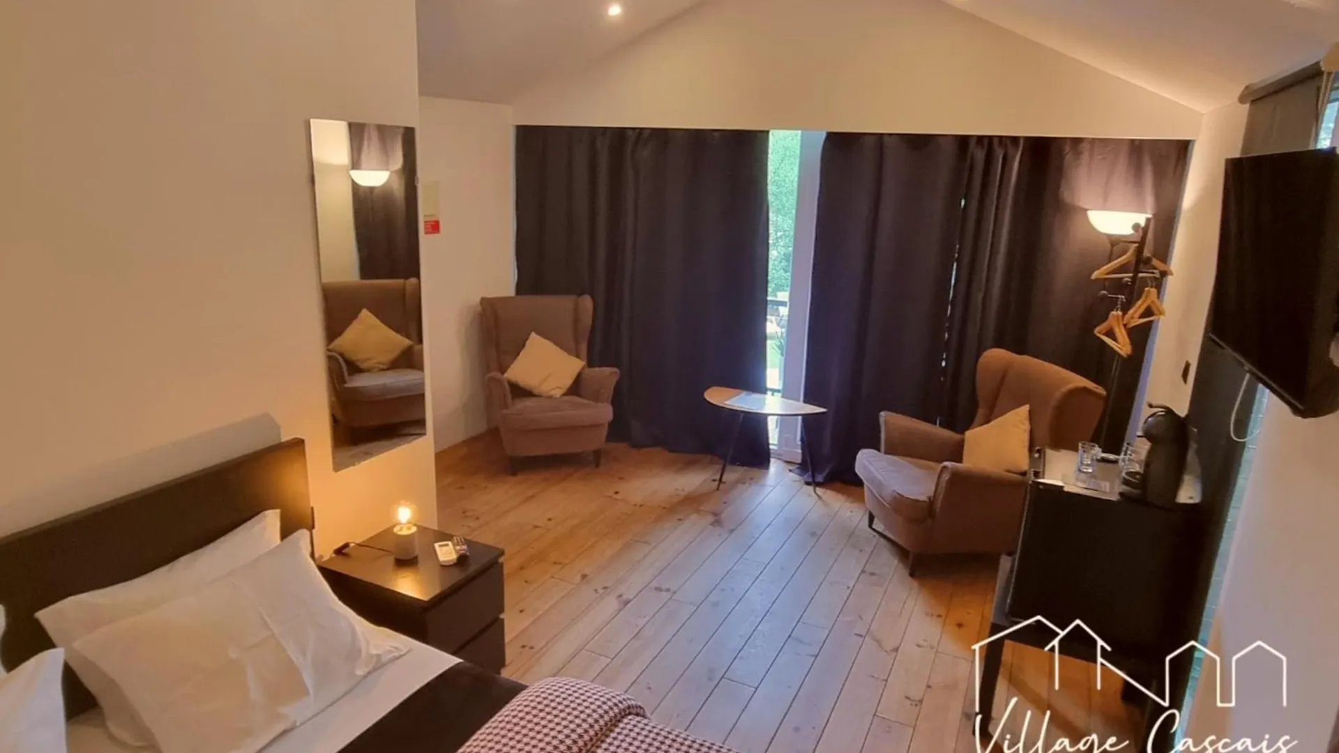 **  Village Cascais Guest House Portogallo